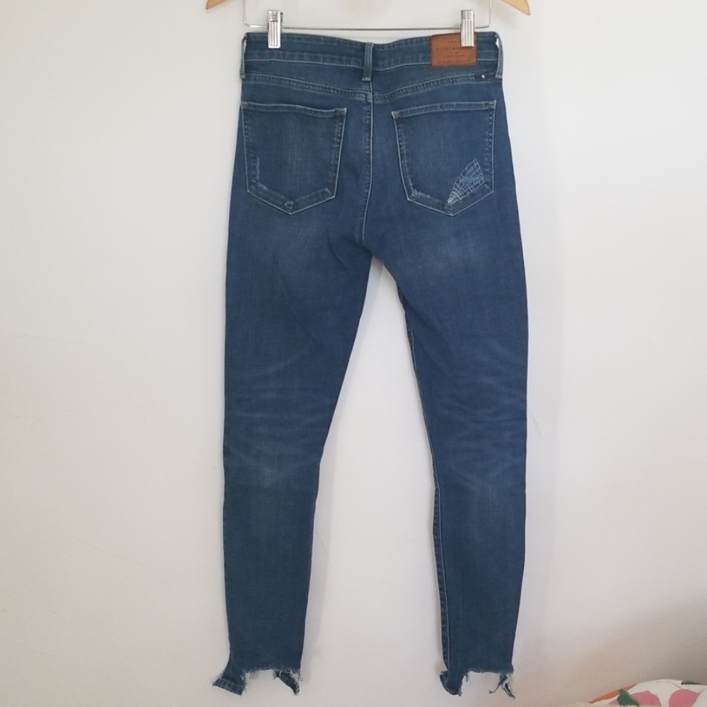 Jeans - Picture 2 of 6